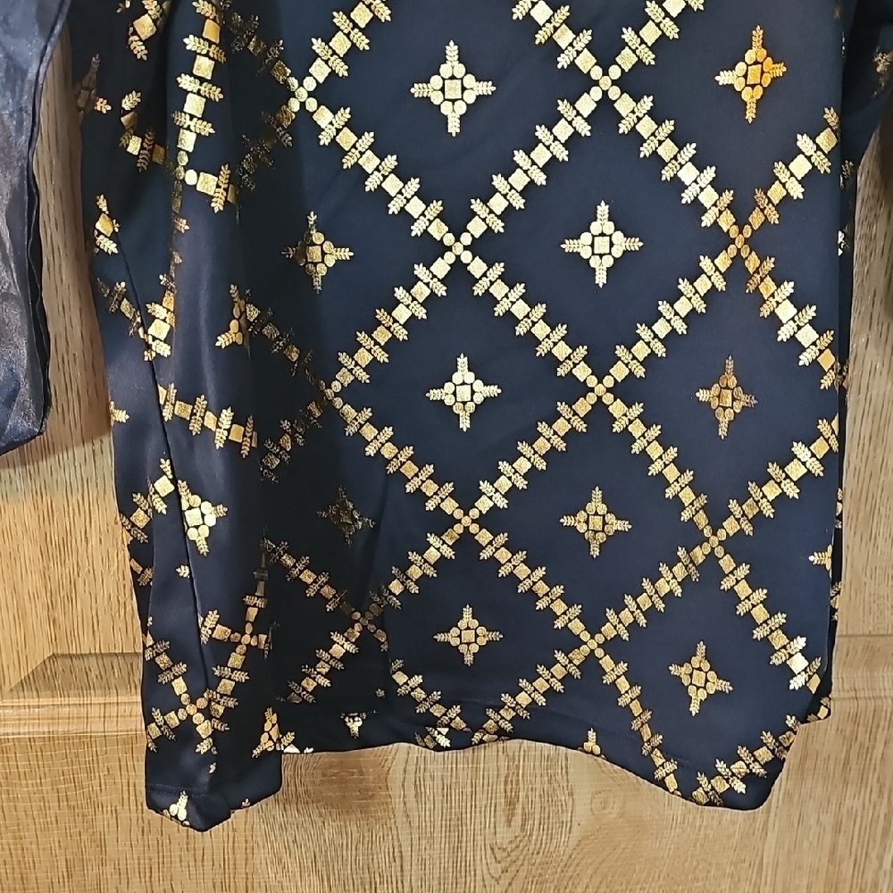 Chic Black and Gold Blouse - Picture 12 of 13